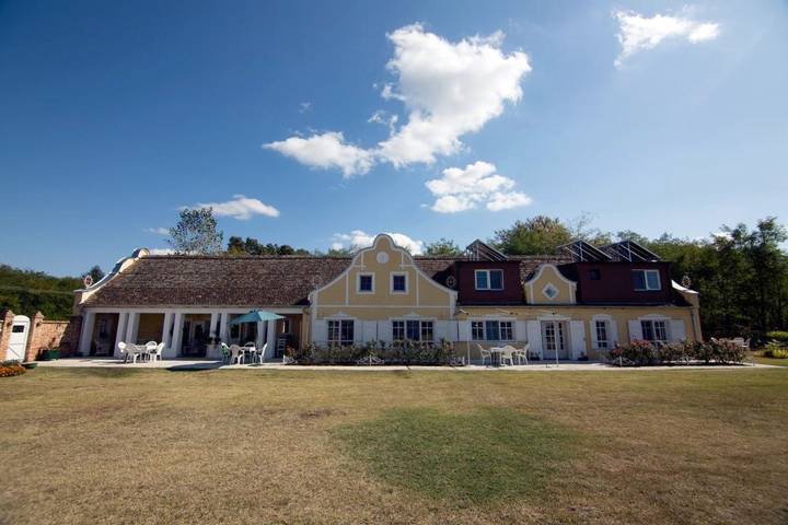Gîte pour 2 personnes, avec vue et jardin à Vršac