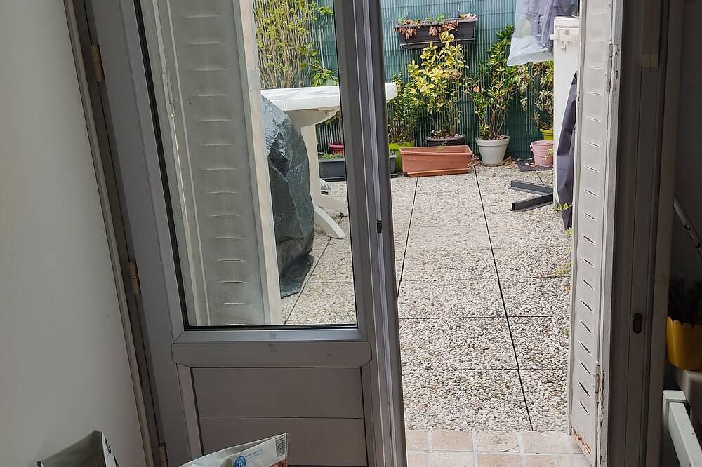 Entire apartment, 2 Pièces 25 m² Limite Sceaux/bourg-la-reine/bagneux Avec Terrasse de 10 m² in Bagneux, Hauts-de-Seine
