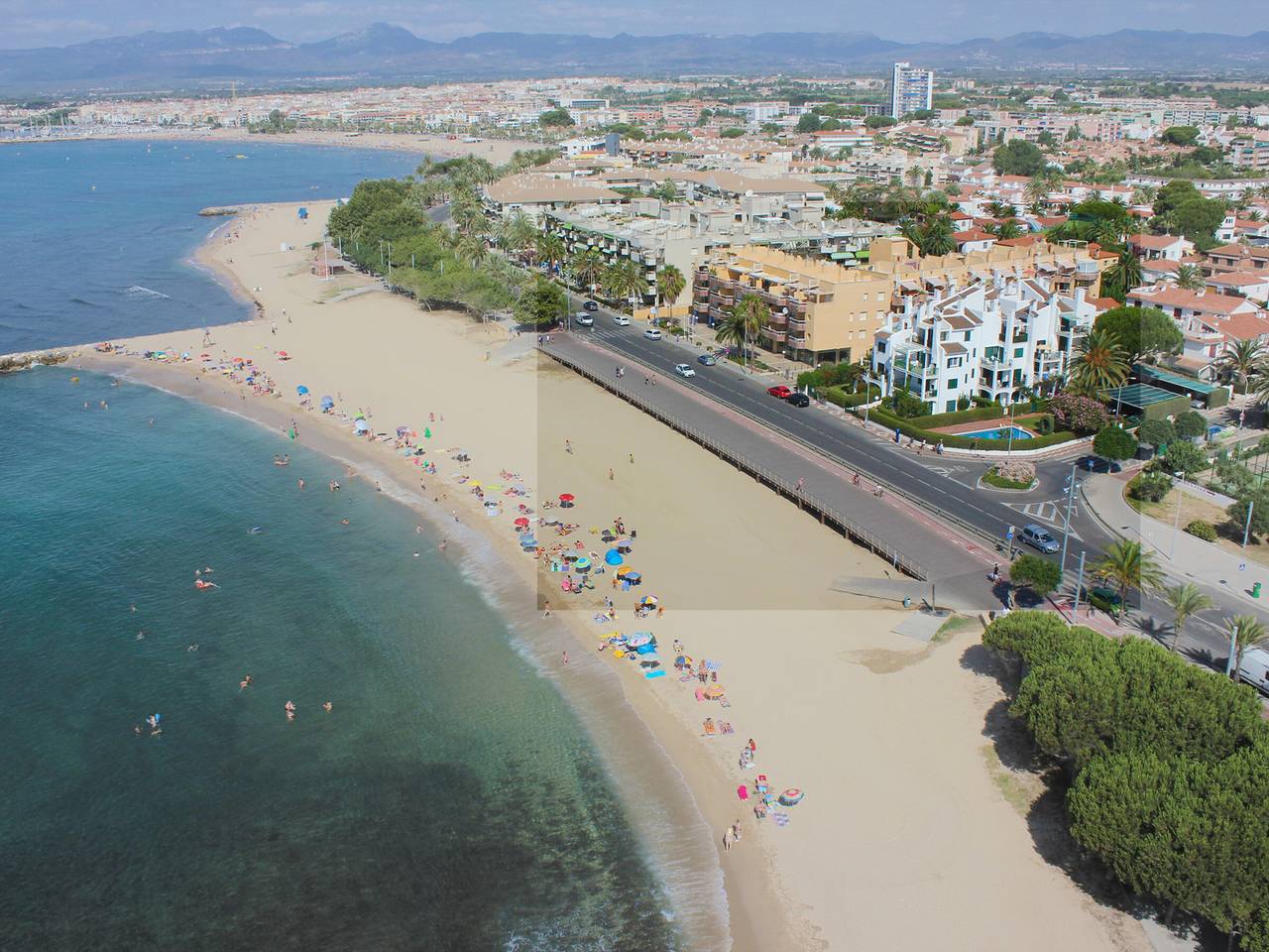 Apartamento entero, Apartamento familiar frente al mar en Cambrils, se admiten mascotas in Cambrils, Costa Dorada