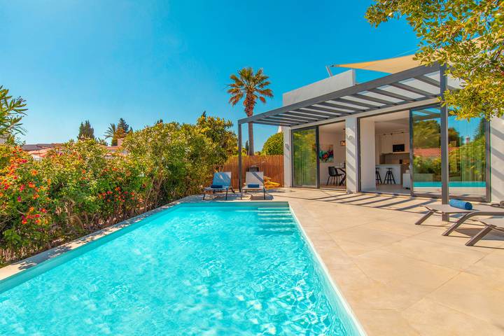 Ferienhaus für 9 Personen, mit Terrasse und Garten in Lagoa - 3