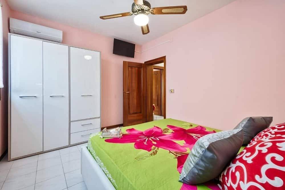 Ganze Wohnung, Cozy Apartment with two rooms. 10 min from Venice, Airport in Venedig, Venedig Provinz