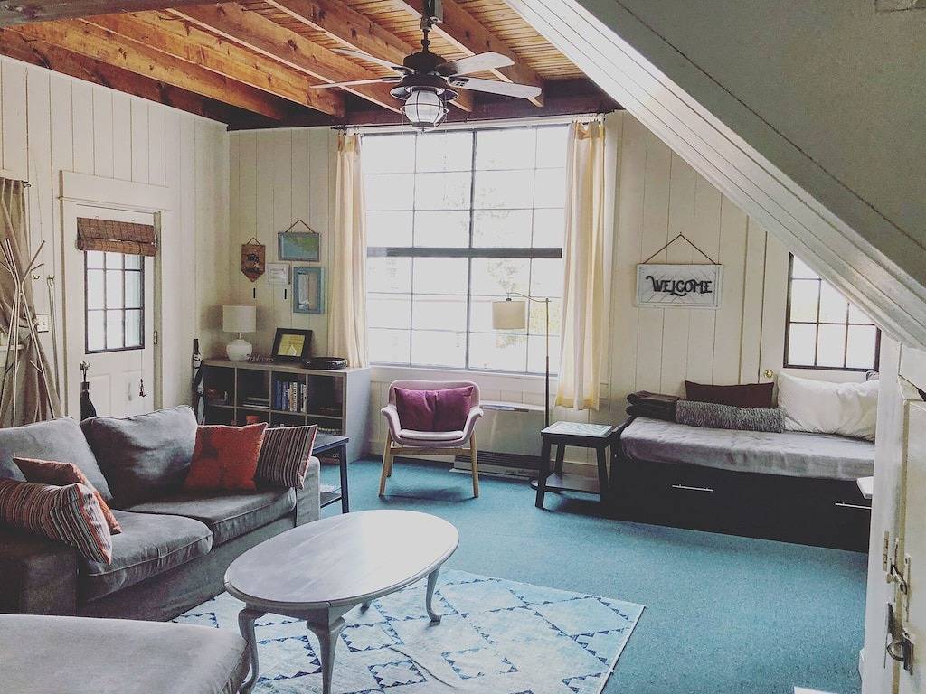 Charming 2 story home near Perkins Cove in Ogunquit, York County