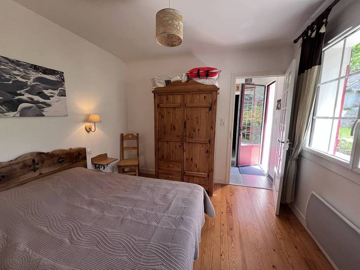 Location de vacances pour 11 personnes, avec jardin et terrasse à Cauterets - 4