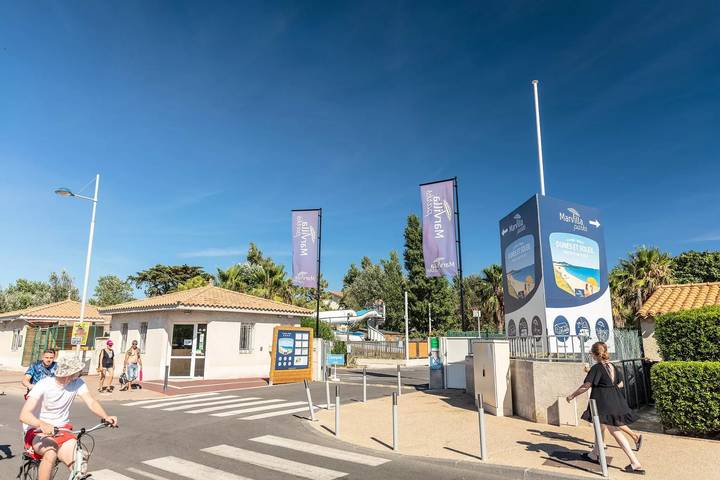 Mobilheim | Classic | 2 Zi. | 4/6 pers. | Ãœberdachte Terrasse | A/C in Marseillan, Mittelmeerküste (Frankreich)