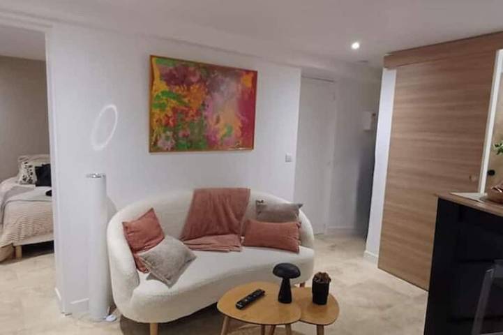 Appartement entier, Chaleureux in Vals-les-Bains, Parc naturel régional des Monts d'Ardèche