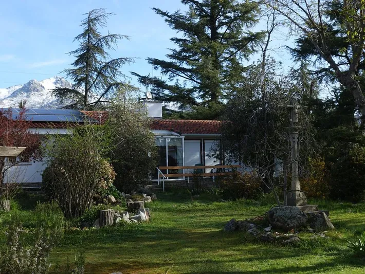 Casa de vacaciones para 10 personas, con vistas además de jardín y piscina - 1
