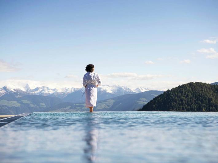 Hotel für 4 Personen, mit Whirlpool und Garten sowie Balkon - 1