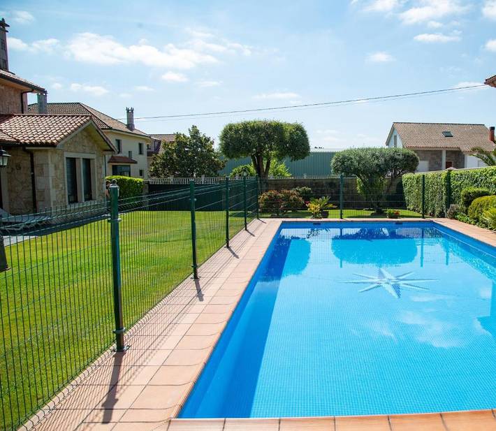 Maison d’hôte pour 3 personnes, avec jardin et vue ainsi que terrasse et piscine - 1