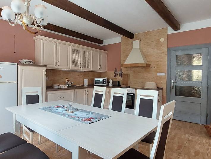 Ferienhaus für 26 Personen, mit Sauna und Garten sowie Terrasse in der Slowakei