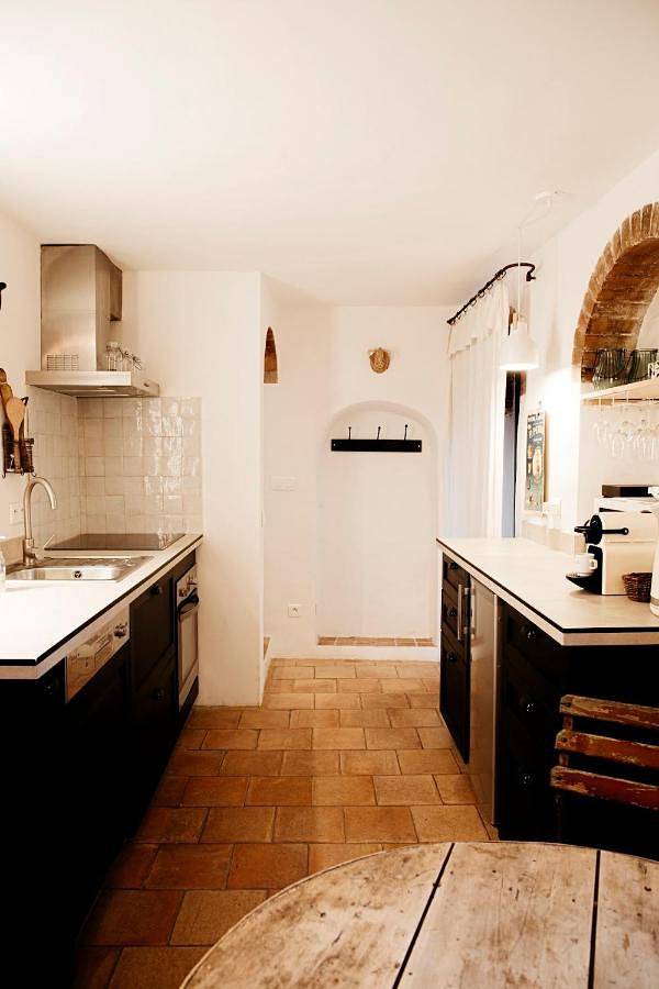 Two-Bedroom House in Lourmarin, Parc naturel régional du Luberon