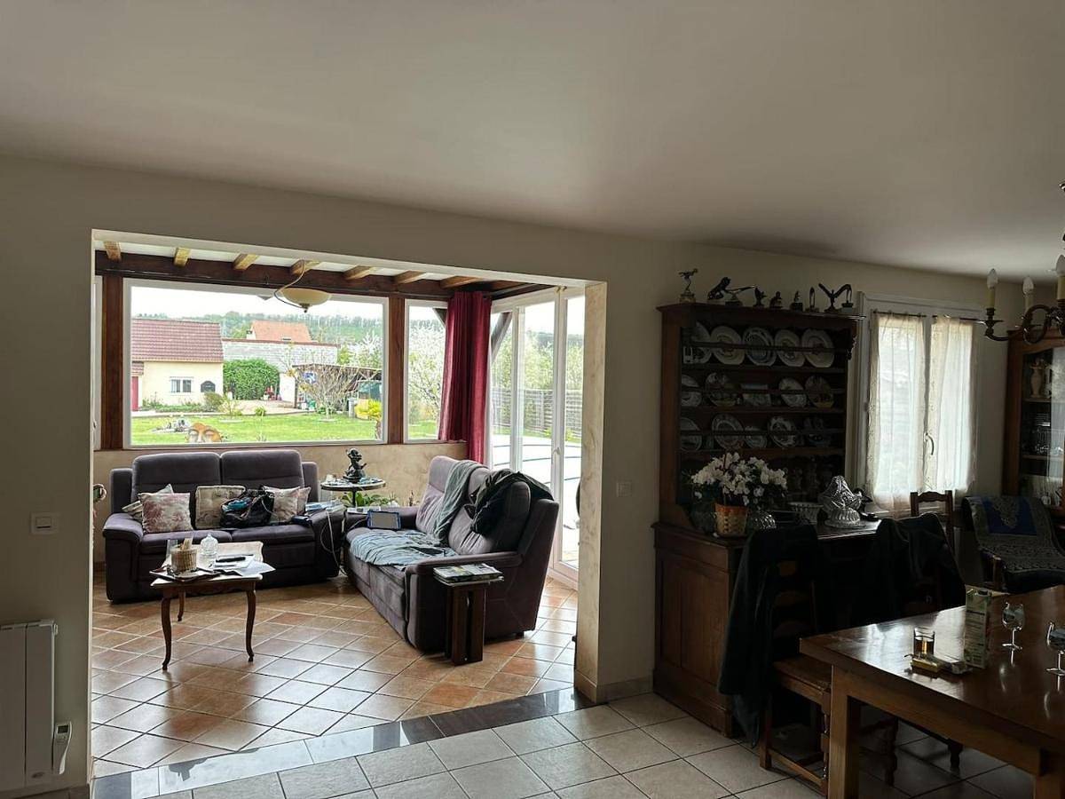Appartement entier, One-Bedroom Apartment in Gargenville, Yvelines