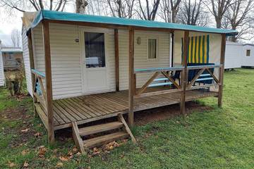 Mobil home pour 4 personnes à Athée
