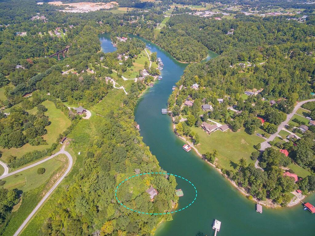 Private Lakefront Cabin innerhalb von 4 Meilen von der I-75 und in unmittelbarer Nähe zu Atv-Trails in Norris Lake