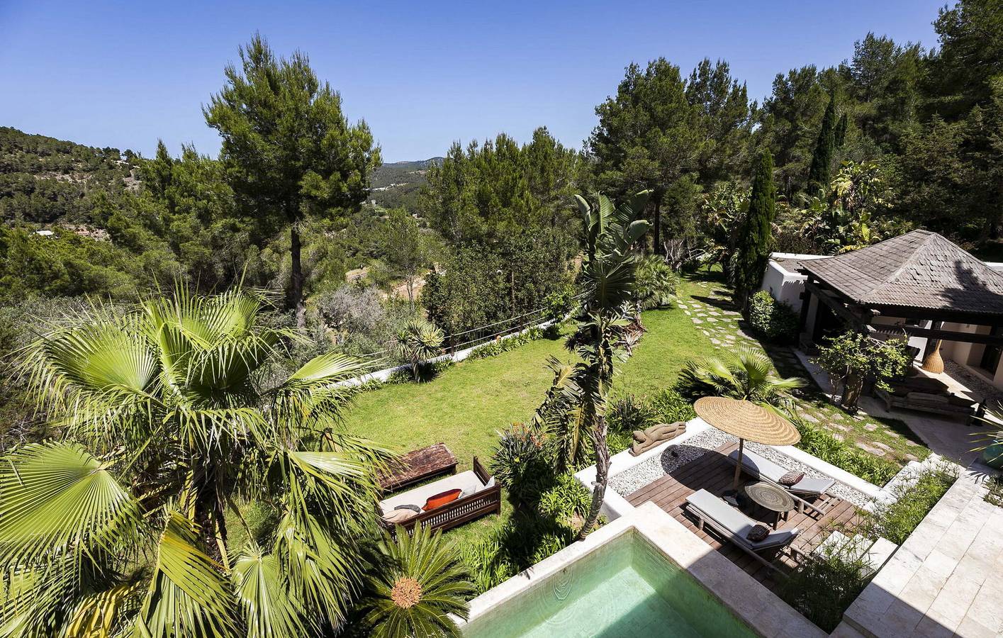 Appartement exclusif avec piscine, terrasse et climatisation près de la plage de Cala Sant Miquel in St. Miquel de Balansat, Sant Joan de Labritja