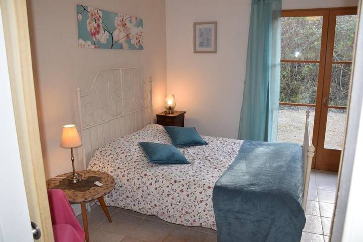 Location de vacances pour 4 personnes, avec jardin et vue à FA - 3