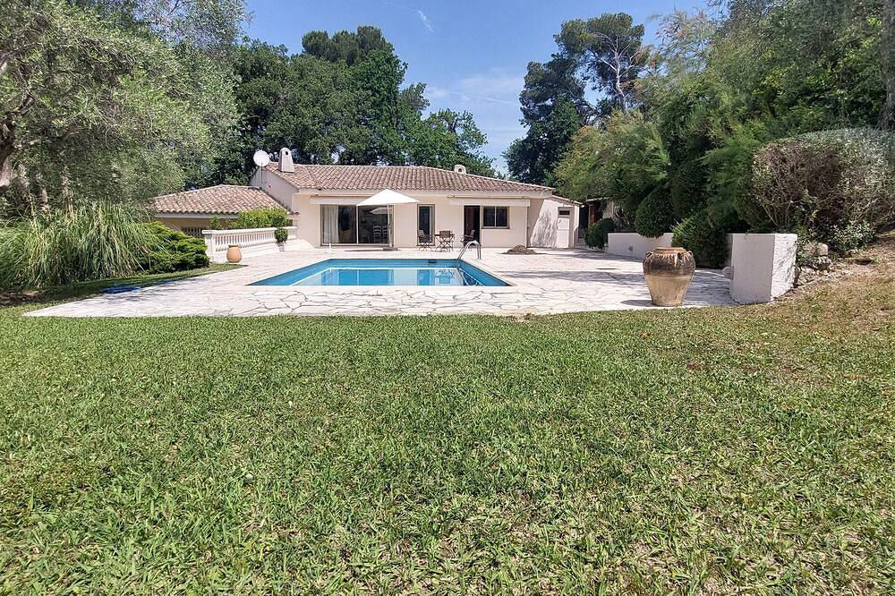 Villa mit Pool für die ganze Familie, Cote d´Azur in Mougins, Cannes und Umgebung