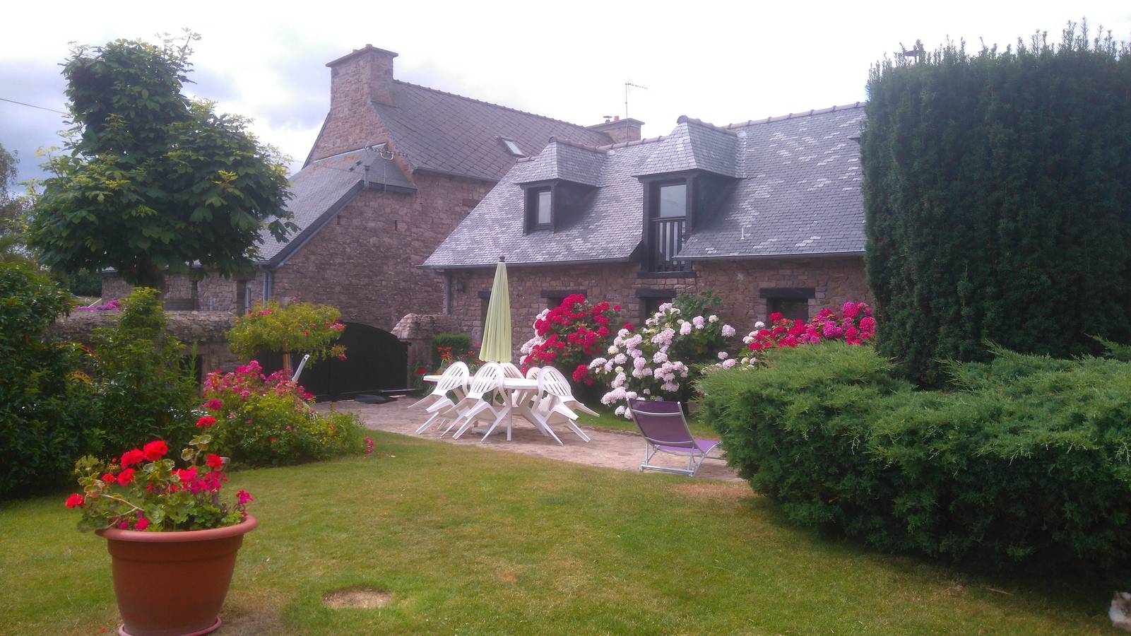 Au gite de kerberso près de Paimpol en Côtes d'Armor Bretagne in Pléhédel, Côte de Goëlo