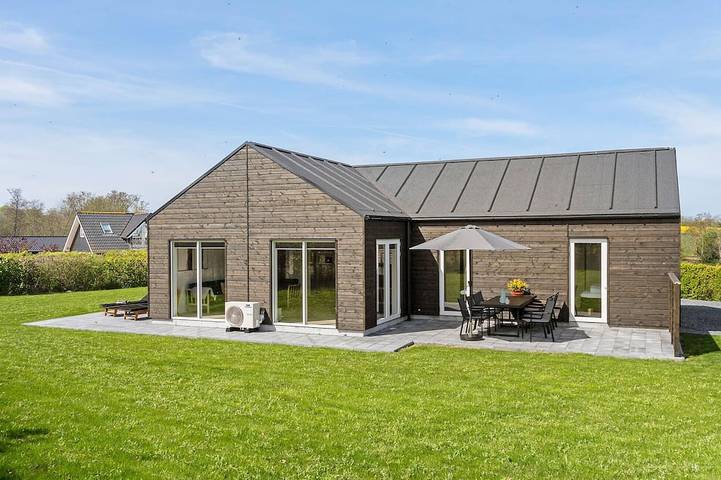 Ferienhaus für 8 Personen, mit Whirlpool und Sauna, mit Haustier in Tårup