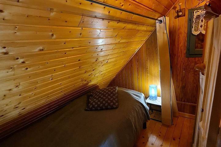 Chalet pour 4 personnes, avec terrasse et jardin dans Lac des Settons - 2