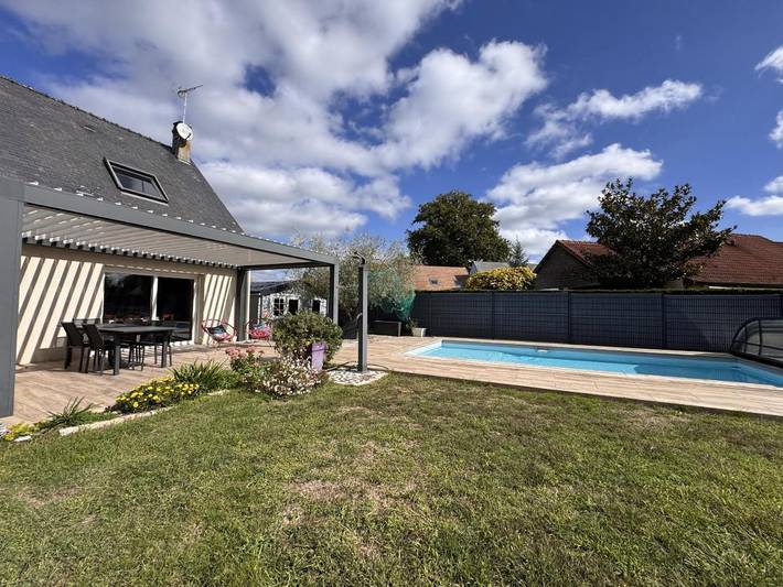 Maison de vacances pour 8 personnes, avec jardin ainsi que terrasse et piscine