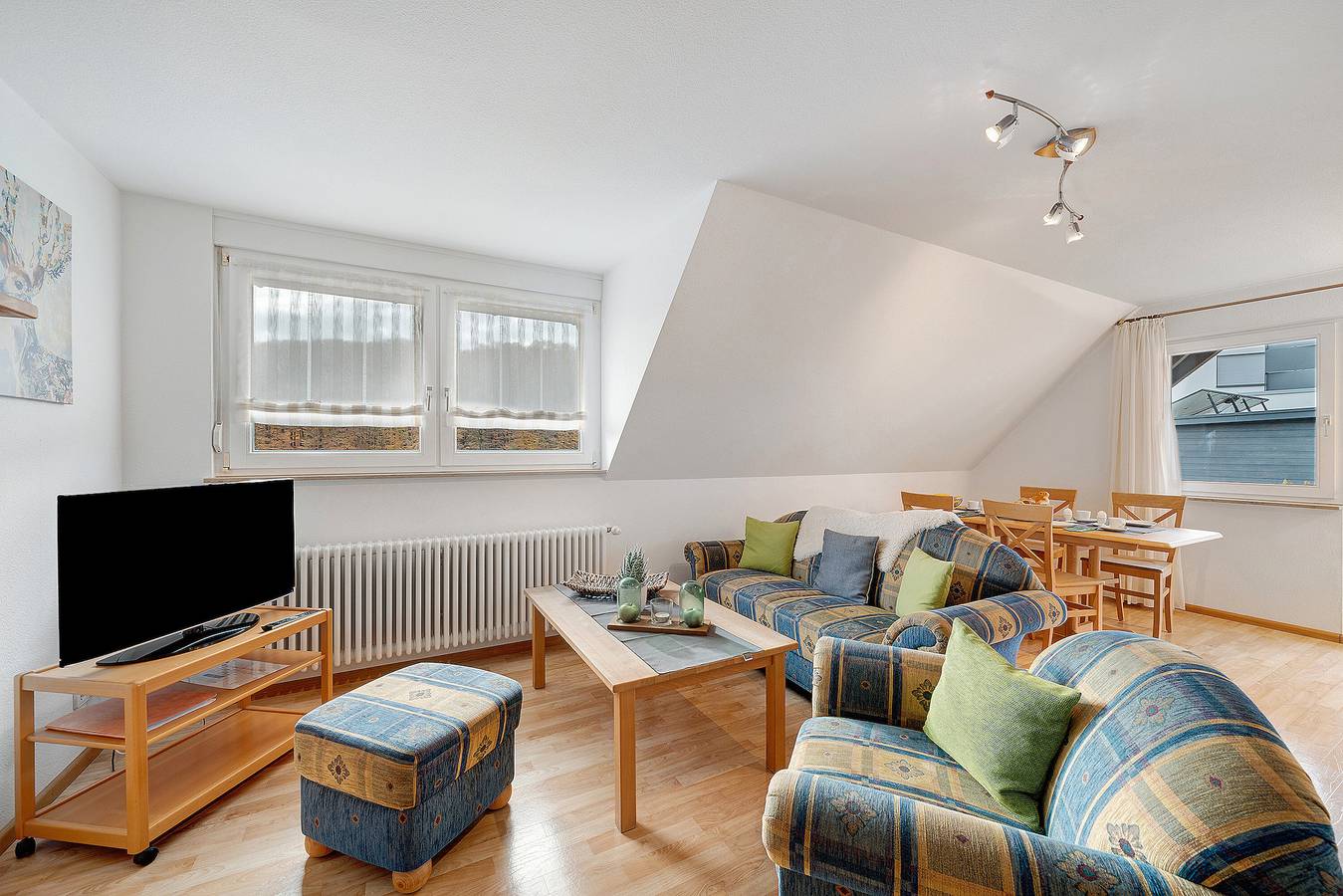 Apartamento inteiro, Apartamento 'Bergblick' com varanda e Wi-Fi in Biederbach, Central Black Forest