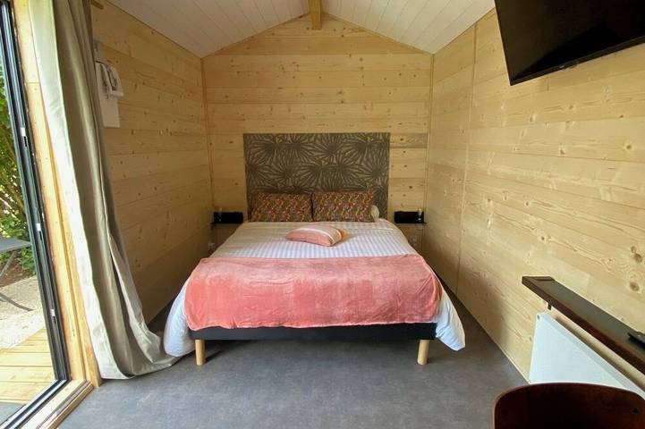 Location de vacances pour 2 personnes, avec jardin dans Saint-Martin-Belle-Roche - 3