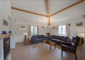 Villa pour 8 Personnes dans Vallon-Pont-d'Arc, Ardèche, Photo 2