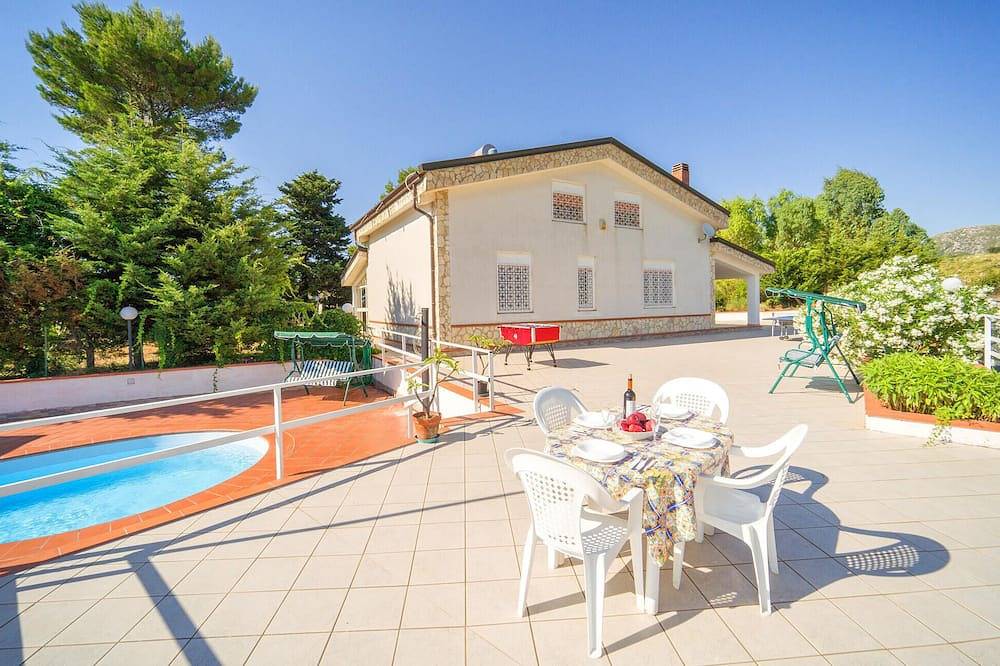 Schönes Haus mit 5 Schlafzimmern in. in Monreale, Palermo Provinz