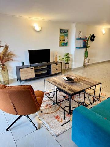 Gîte pour 4 personnes, avec jardin et vue à Nouméa