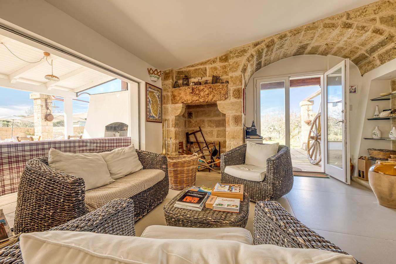 Villa „Camera 1“ mit Meerblick, privatem Pool und Wlan in Salve, Golf von Tarent