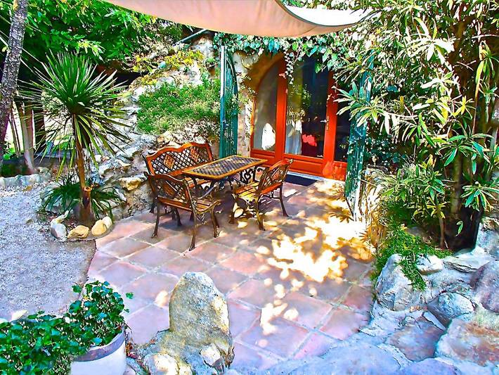 Gîte pour 4 personnes, avec jardin et terrasse - 1