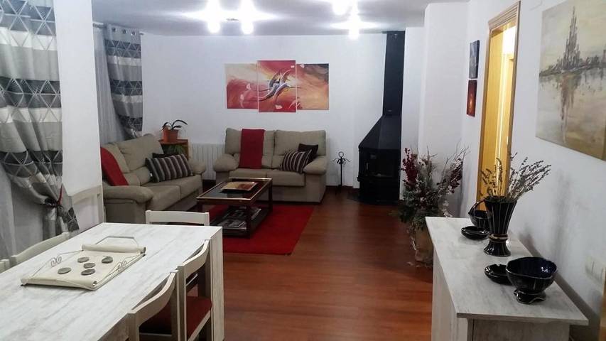 Gîte pour 8 personnes, avec vue et balcon à Bossòst - 2