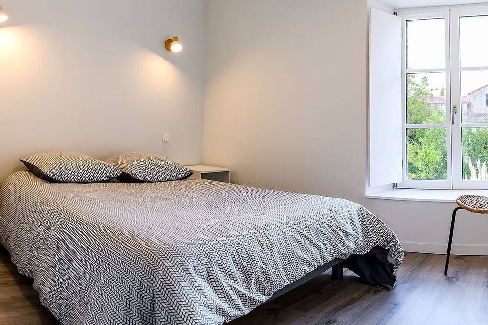 Maison rénovée à Mortagne-sur-Sèvre avec terrasse et Wifi in Mortagne-sur-Sèvre, Vallée de la Loire