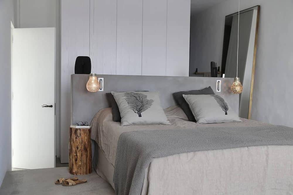 Syros Luxury Villa by Fantasia Villas in Finikas, Syros