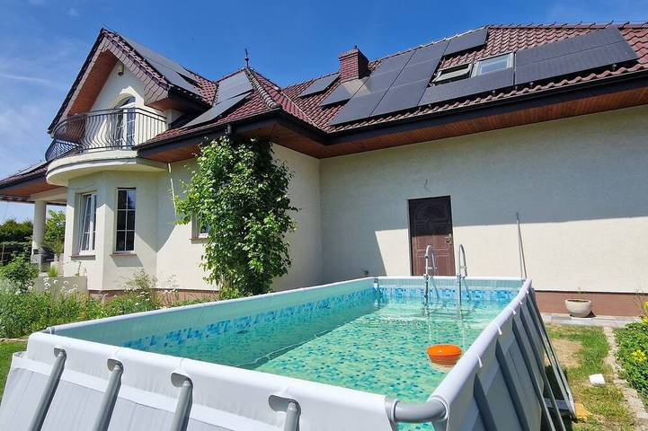 Ferienhaus für 6 Personen, mit Garten und Whirlpool sowie Balkon