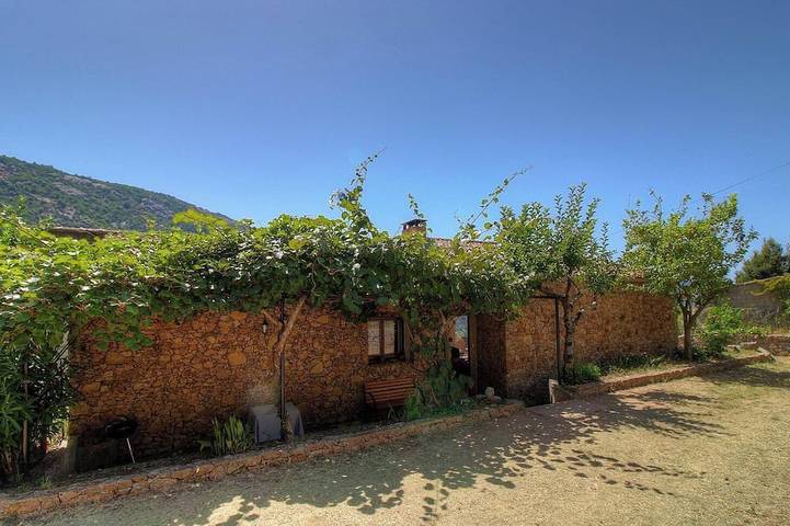 Location de vacances pour 6 personnes, avec Terrasse et Jardin à Balogna - 3