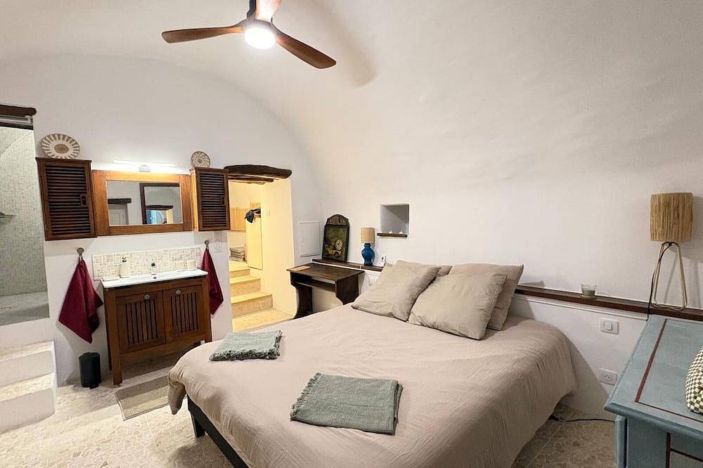 Apartamento entero, Favorite apartment in Pigna in Pigna (Córcega), Region de Calvi