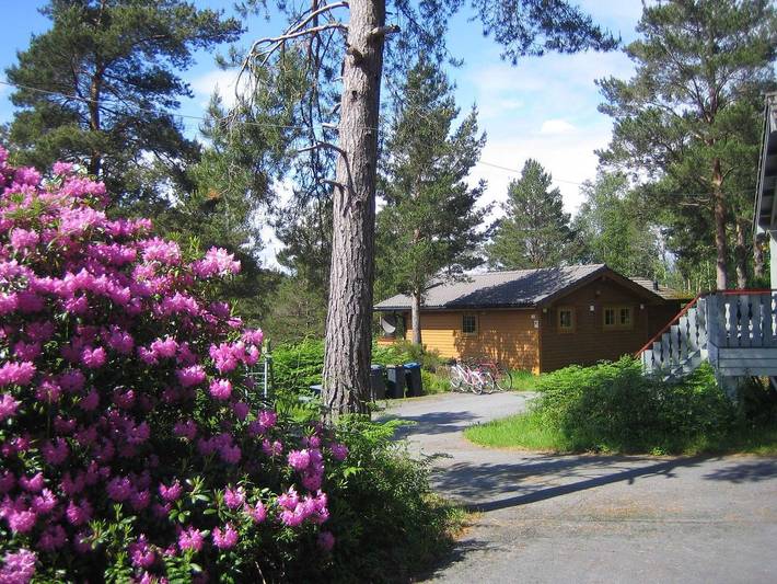 Ferienhaus für 7 Personen am Hardangerfjord, 9,9 und 15 Ps Motorboot mietbar. in Hardangerfjord
