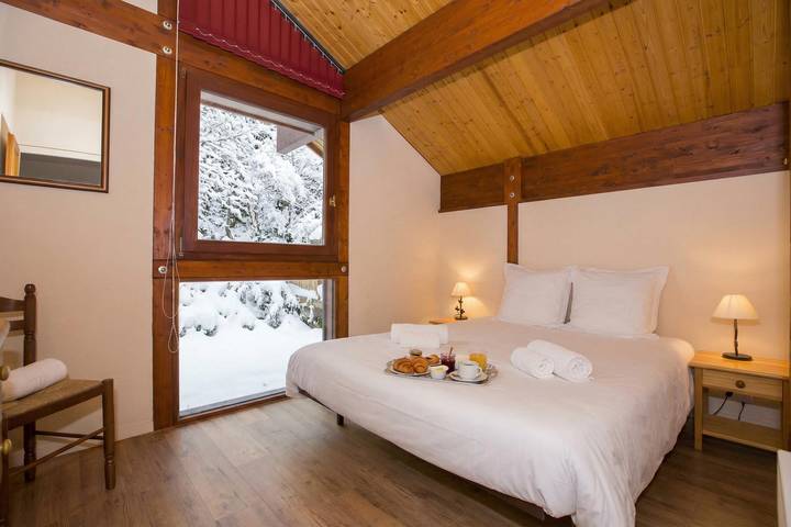 Chalet Chantey Mourry67 Ski Chalet | Sleeps 8–9 in Argentière, Chamonix-Mont-Blanc