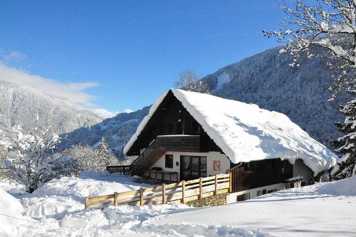 Gîte pour 2 personnes, avec terrasse et jardin à Queige - 4