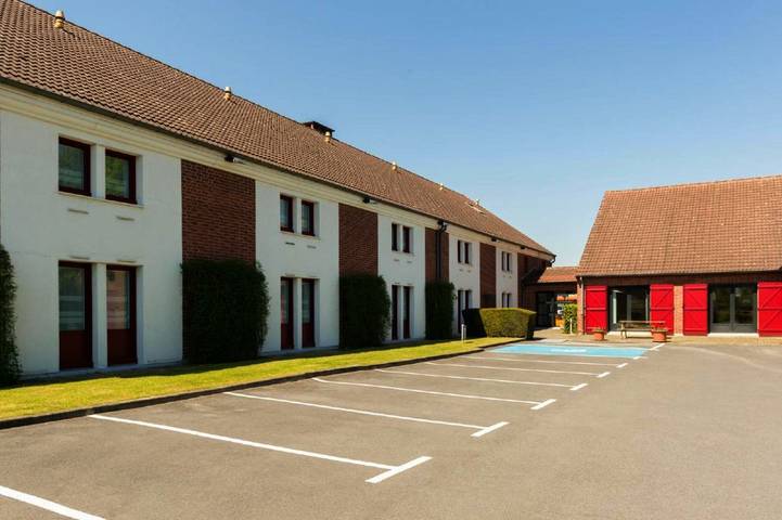 Hôtel pour 2 personnes, avec terrasse à Douai - 2