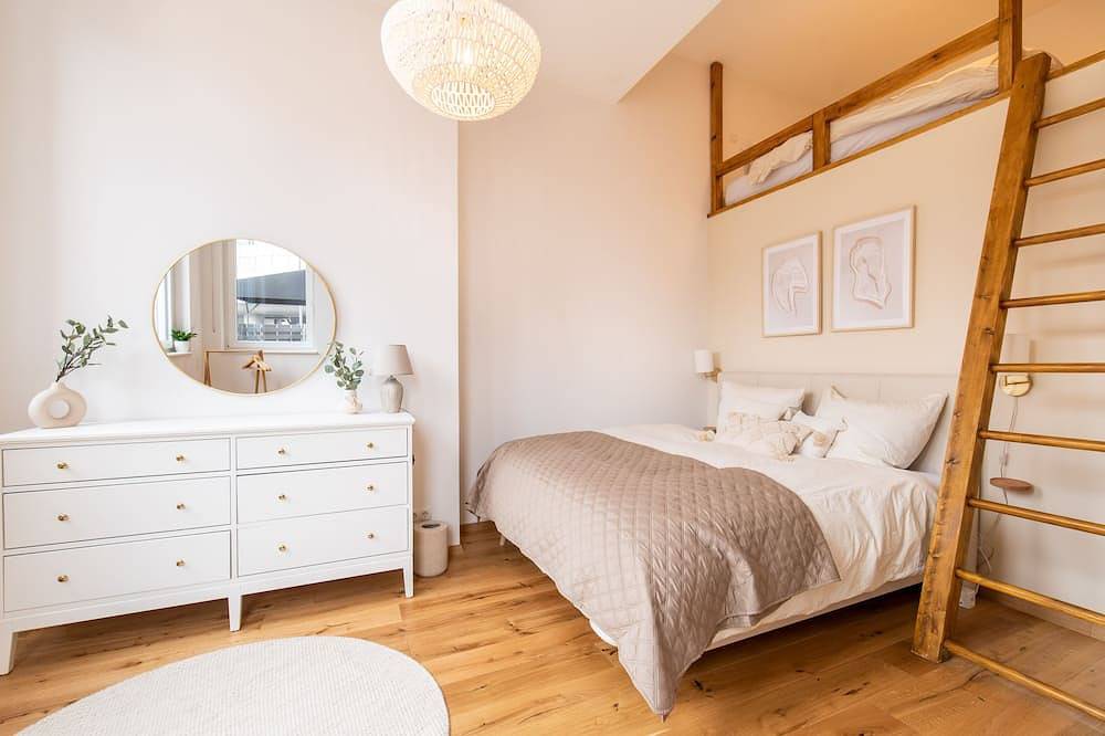 Ganze Wohnung, Casita Loft mit 80 qm (Klimatisiert) , mit guter Verkehrsanbindung in Ludwigshafen, Kurpfalz