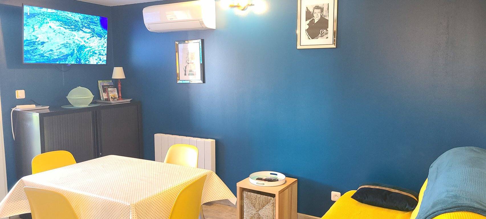 Cottage 'Le Gîte De Loulette' with Wi-Fi and Air Conditioning in Pierrelatte, Nyons region