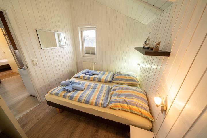 Ferienpark für 6 Personen, mit Terrasse und Whirlpool sowie Sauna in Cuxland - 3