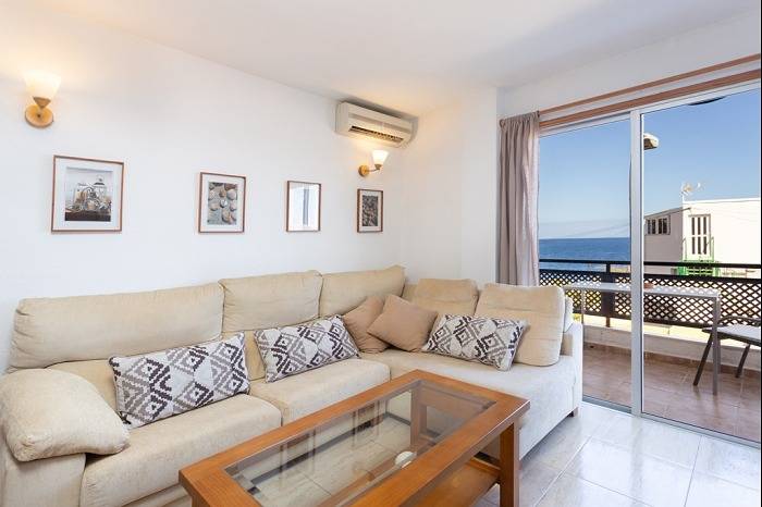 Entire holiday apartment, Live Caletillas Garoe in Las Caletillas, Candelaria
