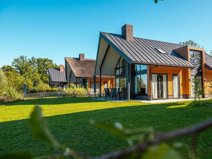 Villa pour 8 personnes, avec jardin - 1