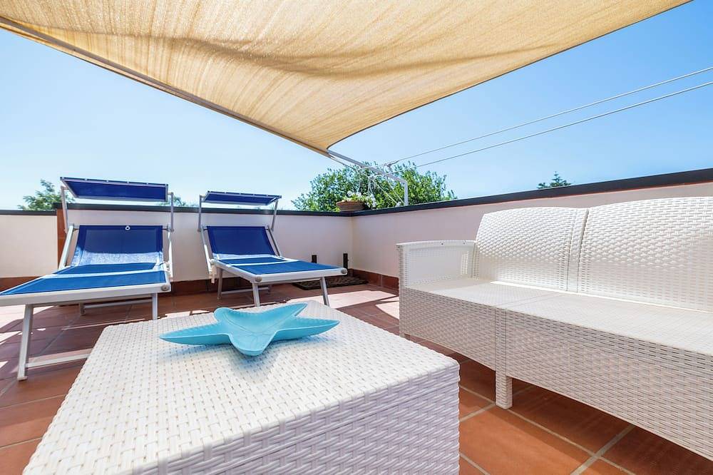 Apartamento entero, The 2 terraces. 8 Places, 3 Rooms. in Piana Calzata, Provincia de Palermo