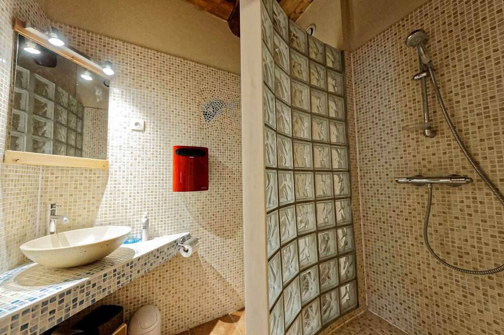 Apartamento entero, Lestérel - Chambre 2 à 3 Personnes in Vallouise-Pelvoux, Parque Nacional de los Ecrins