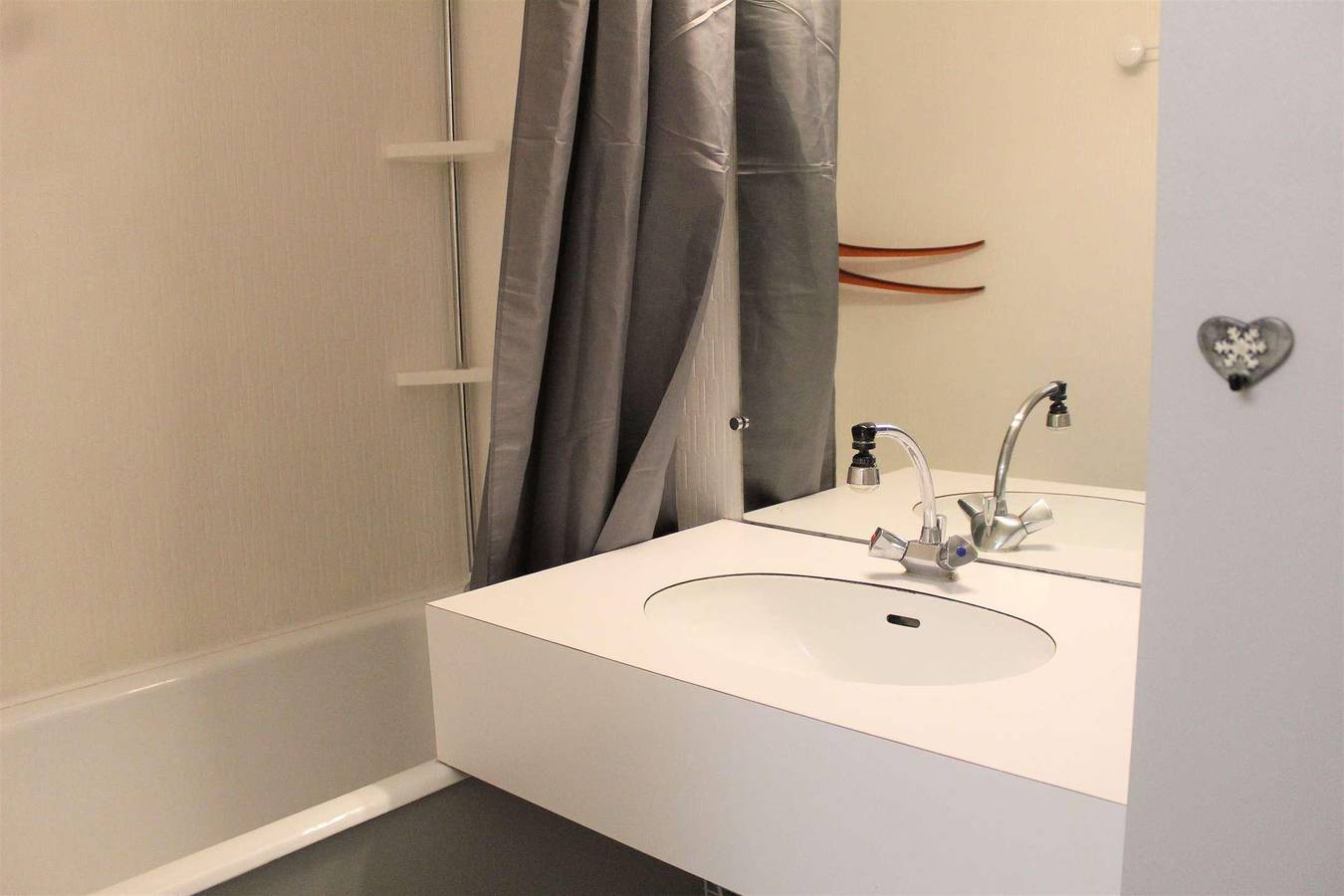 Studio entier, Résidence le Mélèzen - Studio 2 personnes (201) in Vars, Région de Briançon