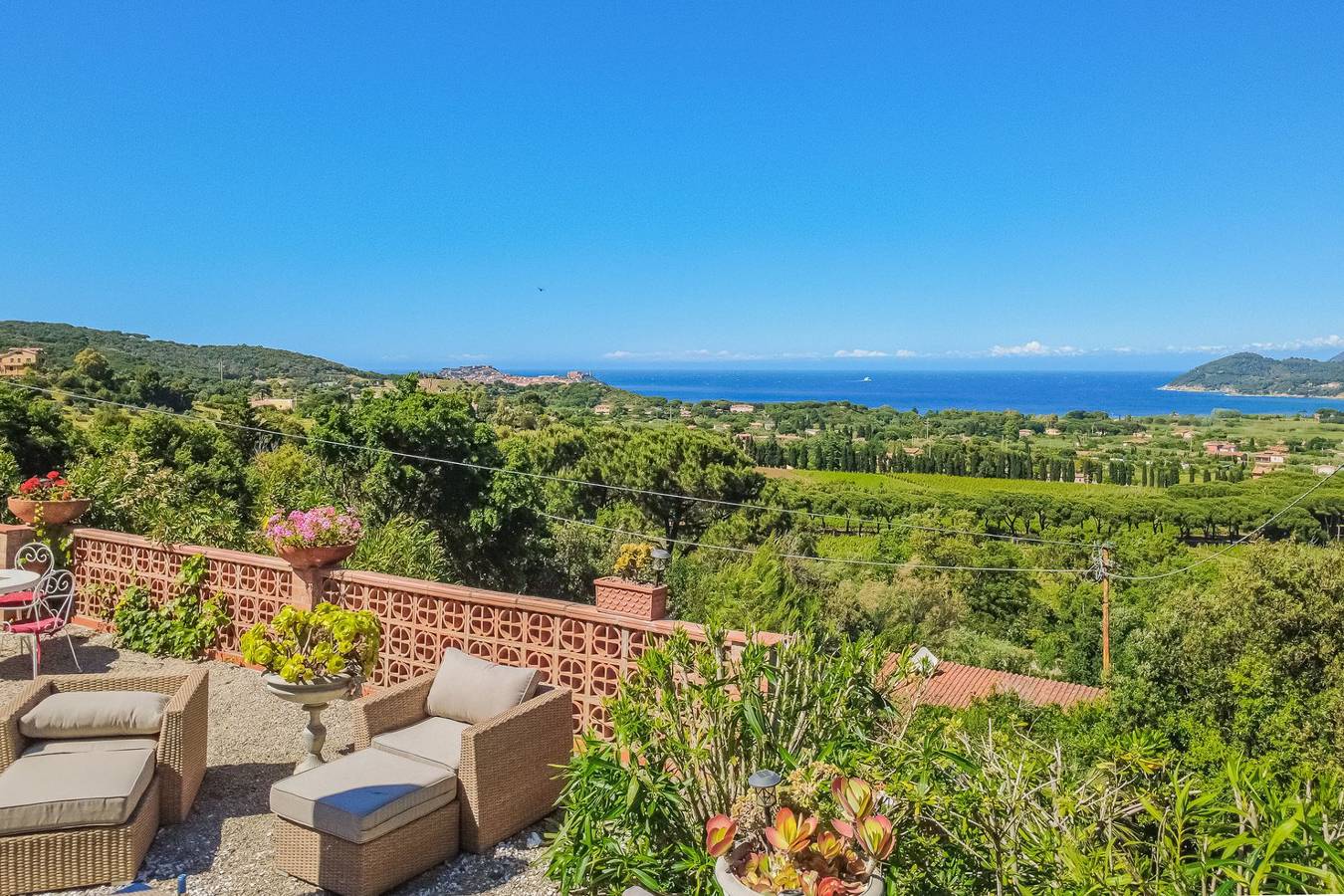 Villa für 10 Personen mit Garten in Acquabona, Elba
